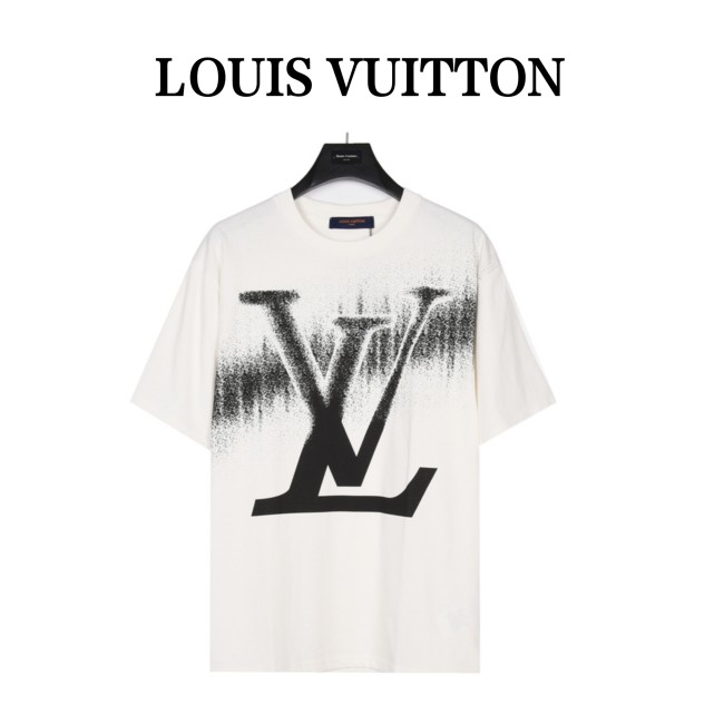 Clothes Louis Vuitton 285