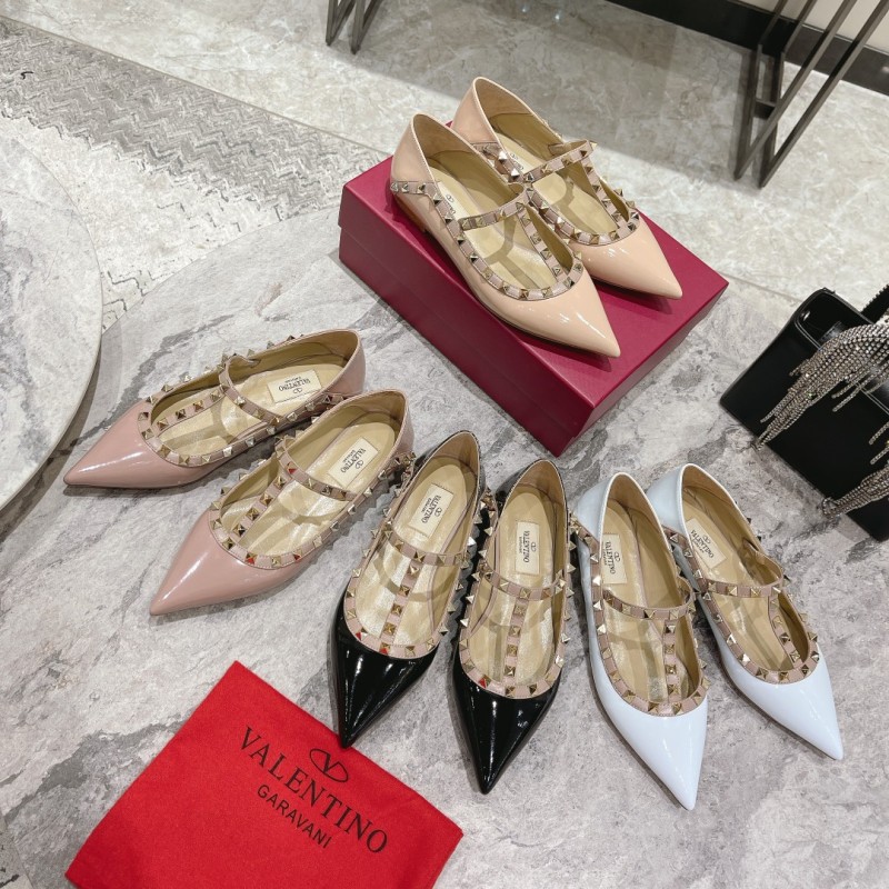 VALENTINO GARAVANI Roman Stud WOMEN 15