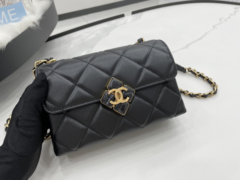 Handbag Chanel AS2633 size 18*7*12 cm