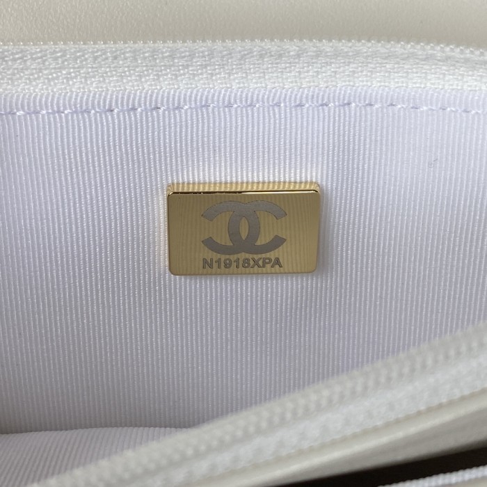 Handbag Chanel size 12.3x19.2x3.5 cm