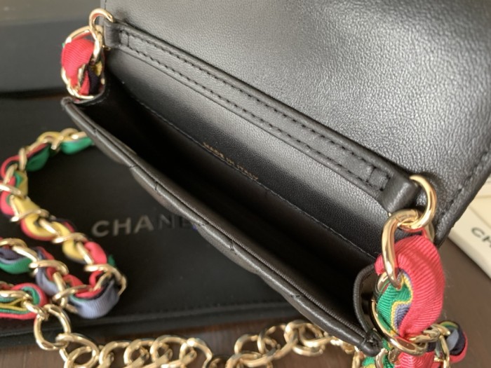 Handbag Chanel 2054 size 12cmx9 cm