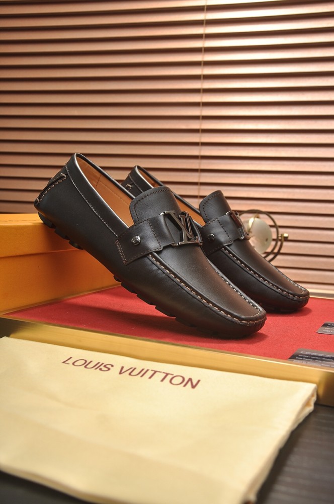 Louis Vuitton Leather Boots 31
