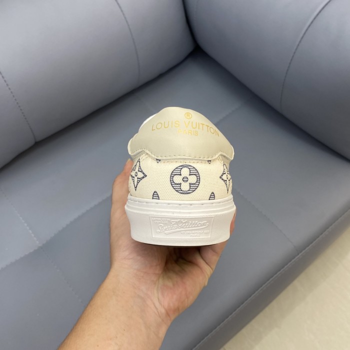 Louis Vuitton Monogram Denim sneaker 19