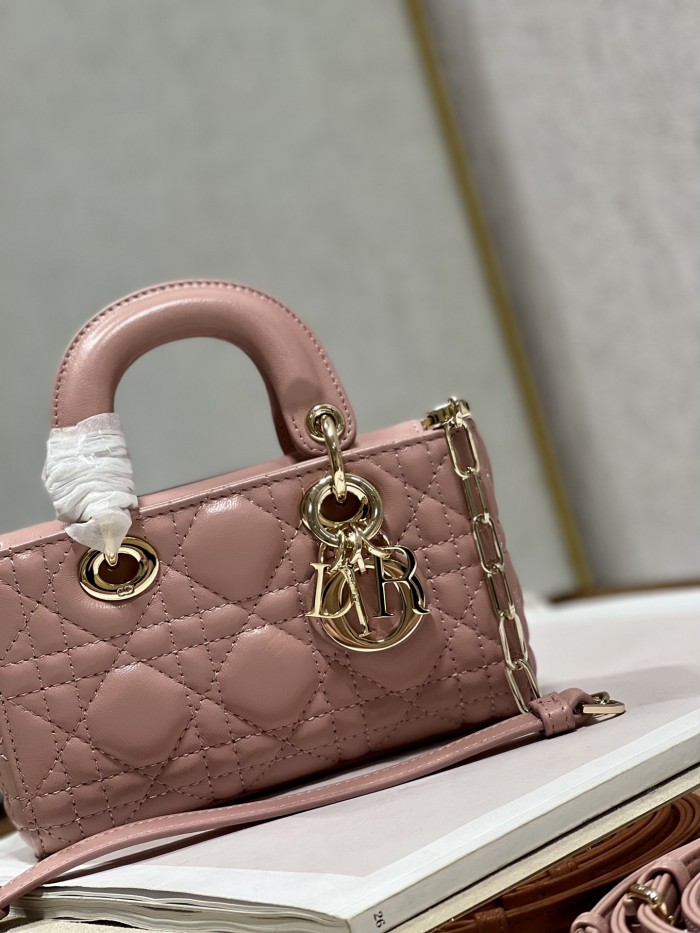 Handbag Dior 9031 size 16*5.5*10 cm