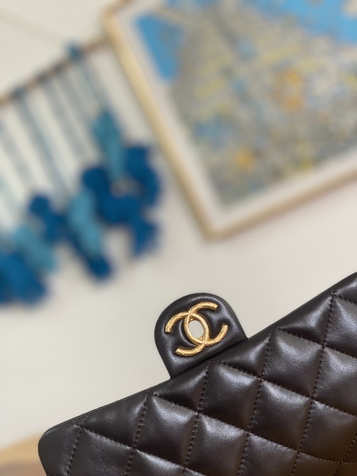 Handbag Chanel AS3393 size 14x22x8 cm