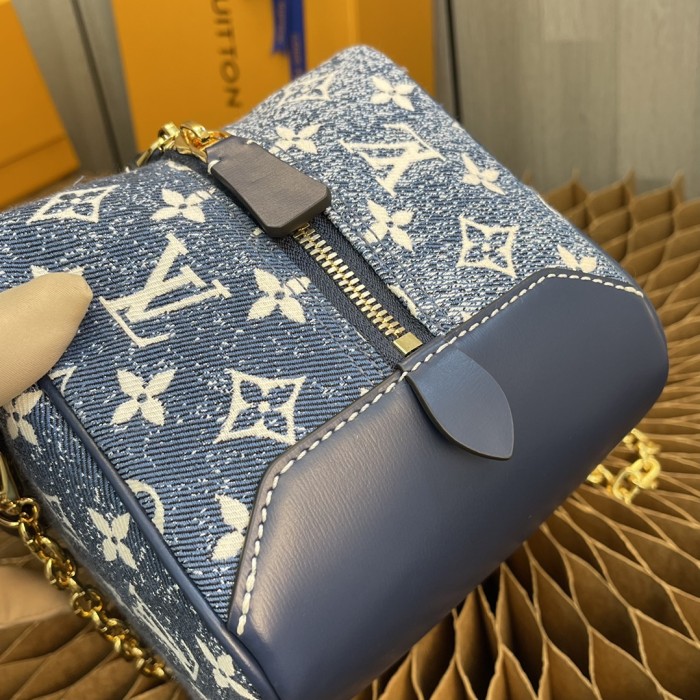 Handbag Louis Vuitton M59611 size 16.0x16.0x16.0 cm