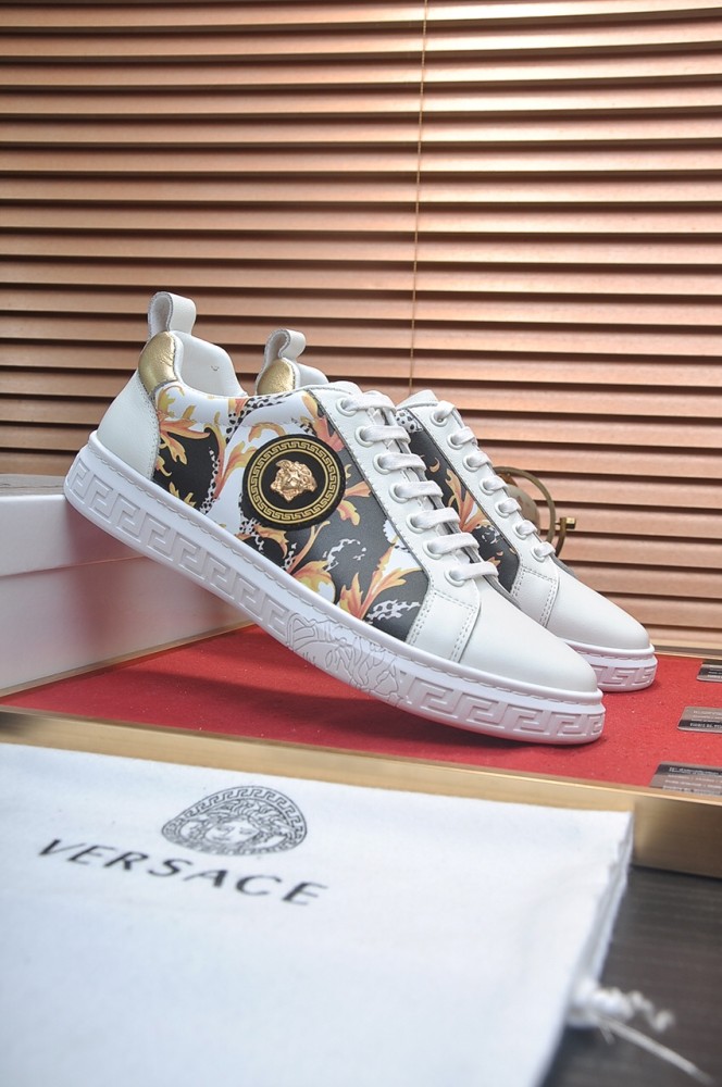 Versace Greca Sneaker 29