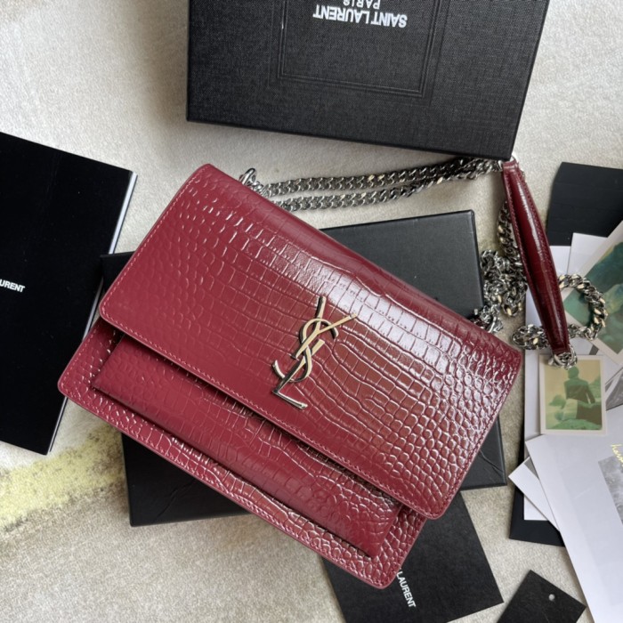 Handbags SAINT LAURENT 442906 size 22x16x9 cm