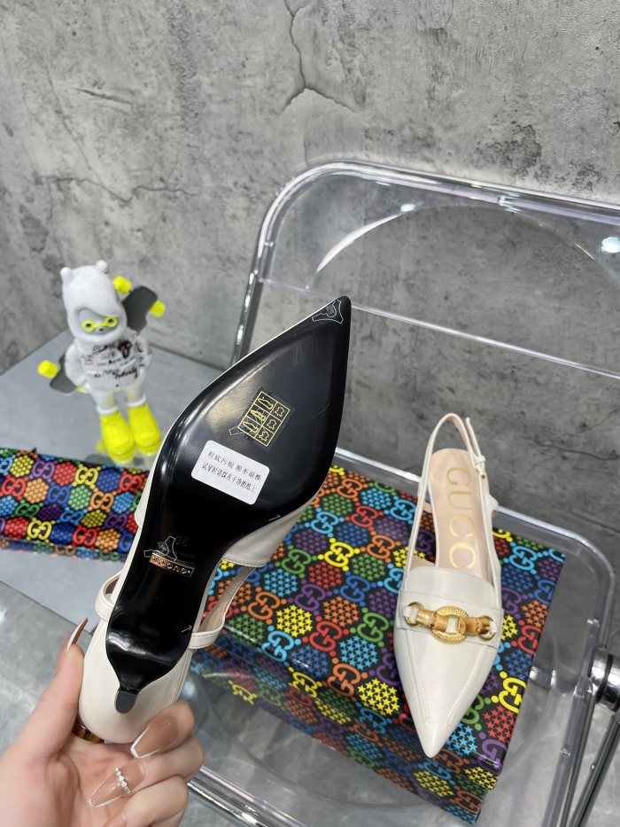 Gucci Women's crocodile print pump WOMEN 4