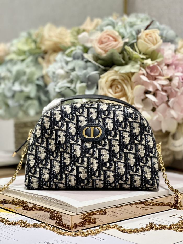 Handbag Dior 9077 size 21×12.5×8 cm
