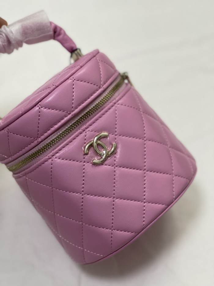 Handbag Chanel size 13×13×11 cm