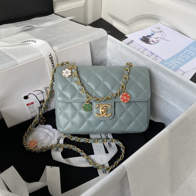 Handbag Chanel AS3737 size 14.5*19*6.5 cm