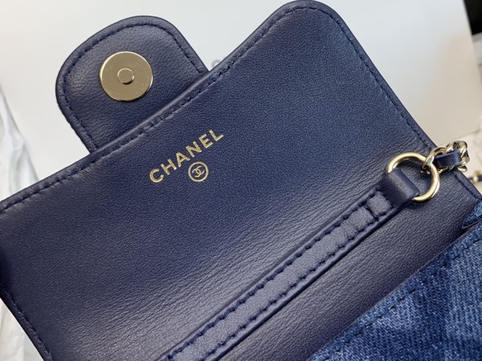 Handbag Chanel size 10×8×2 cm