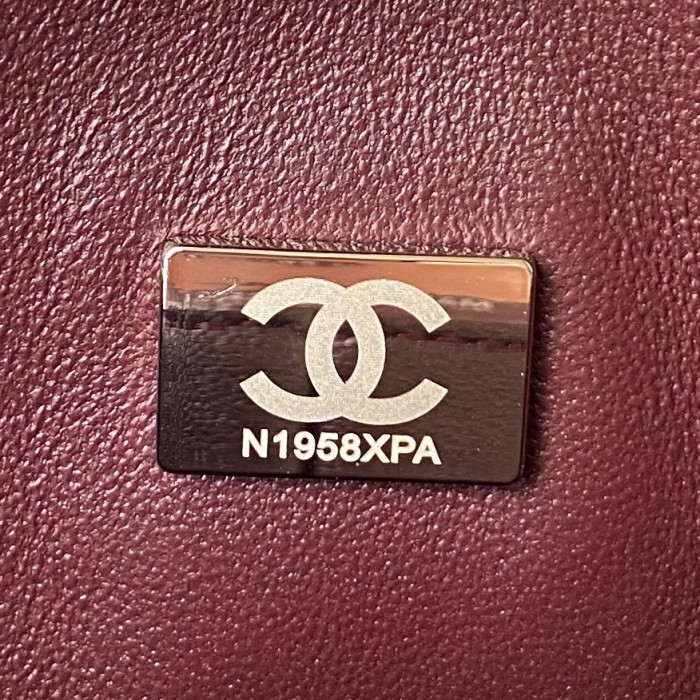 Handbag Chanel A01112 size 15.5x25.5x6.5 cm