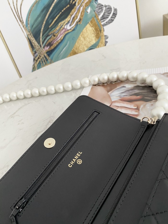 Handbag Chanel 81028 size 19 cm