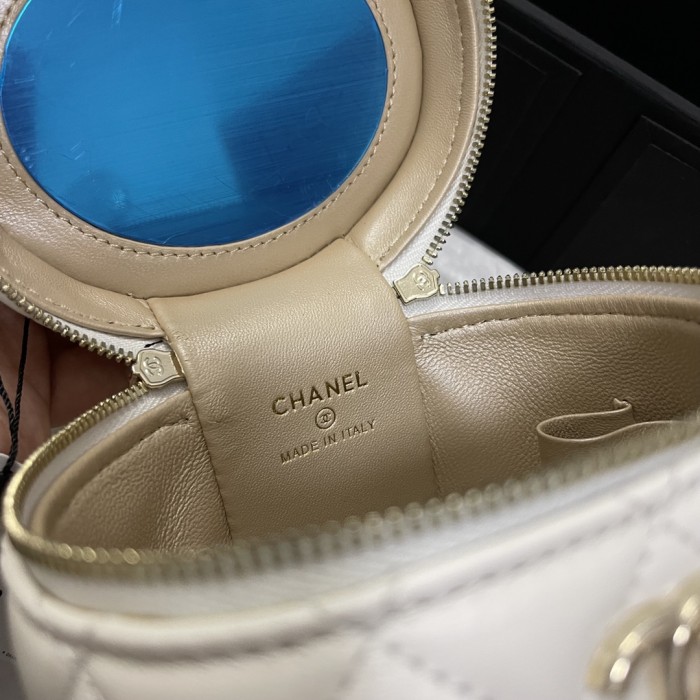 Handbag Chanel size 13×13×11 cm