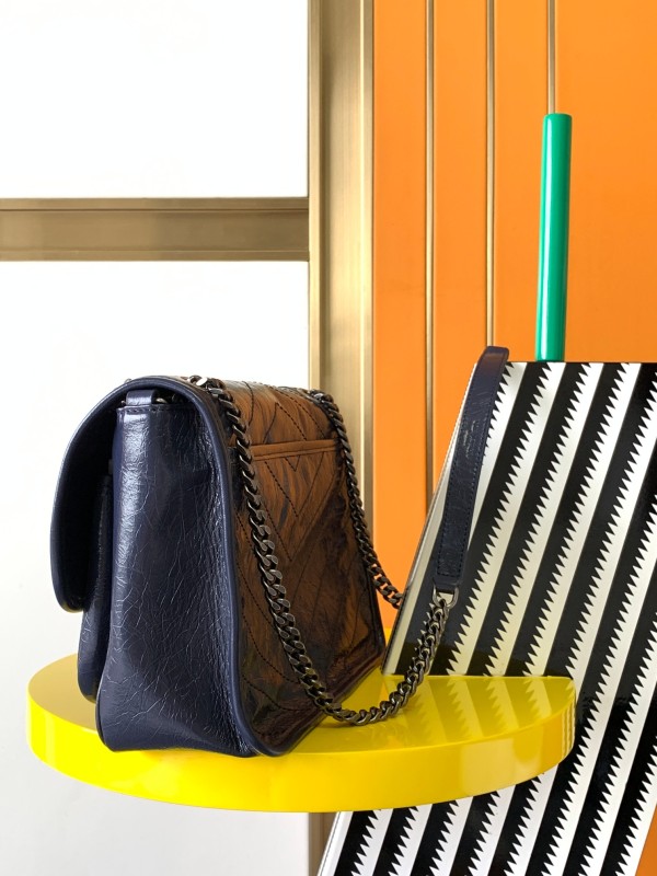 Handbags SAINT LAURENT 653158 size 28X20.5X8.5 CM