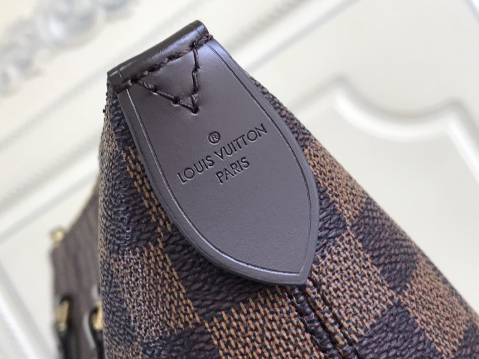 Handbag Louis Vuitton M41013 size 42/27/17 cm