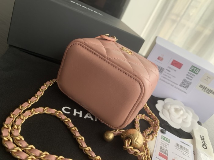 Handbag Chanel size 8.5cmx11cmx7 cm