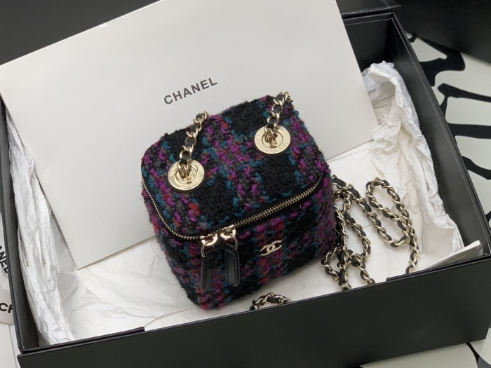 Handbag Chanel 99218 size 8.5*11*7* cm