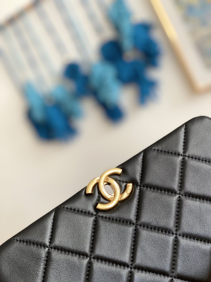 Handbag Chanel 3367 size 23X10X15.5 Cm