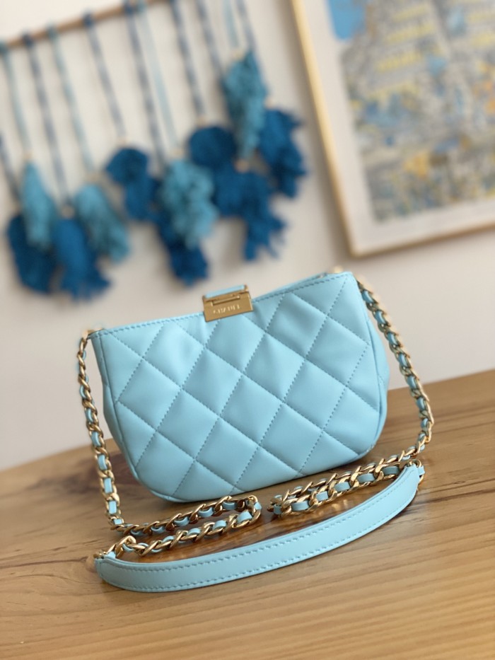 Handbag Chanel 3475 size 12.5*19*6.5*cm