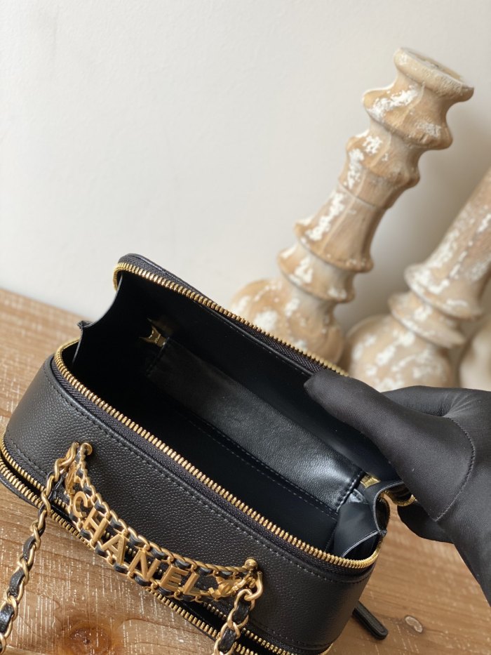 Handbag Chanel AP3222 size 19*13.5*7 cm