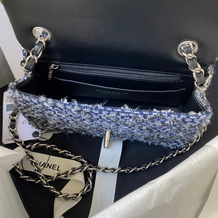 Handbag Chanel A01116 size 20 cm