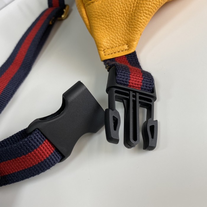 Handbag Gucci 527792 size 22*13*6 cm