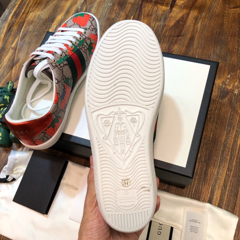 Gucci Ace Strawberry