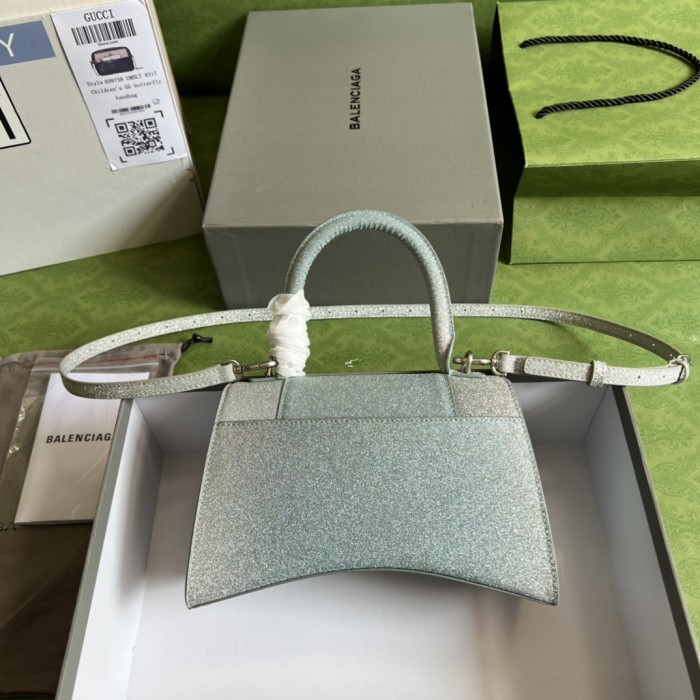 Handbag Gucci 593546 size 23*15*10 cm