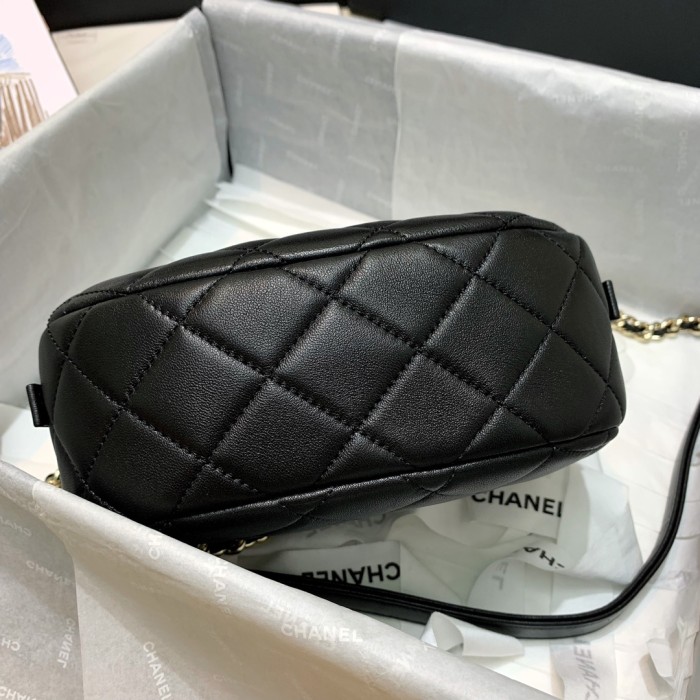 Handbag Chanel AS1511 size 20 15 7 cm