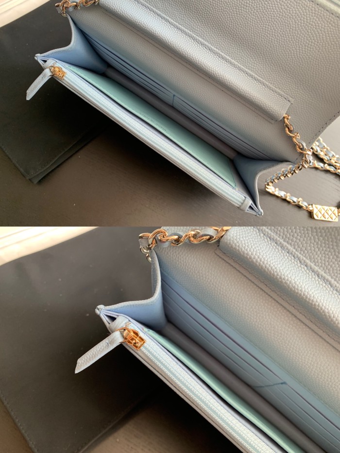 Handbag Chanel AP2400 size 19 cm