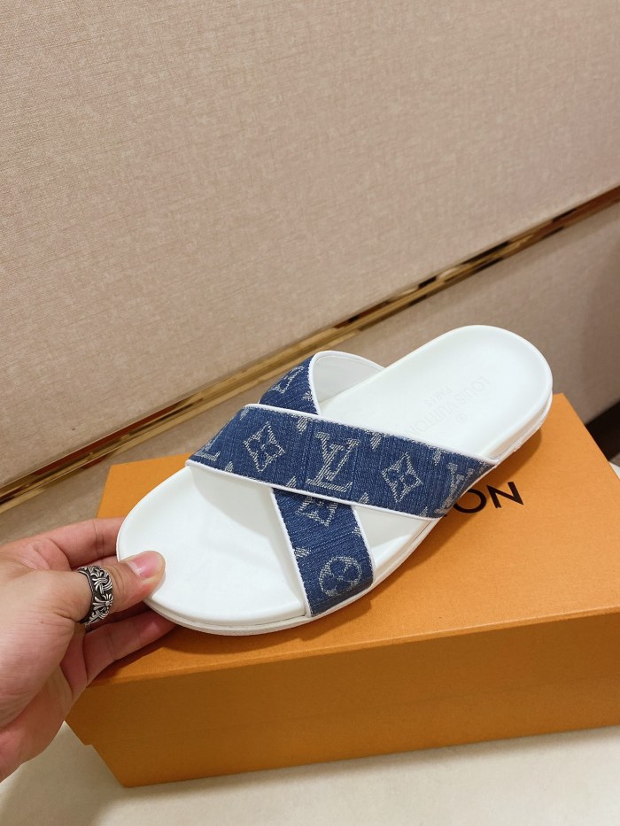 Louis Vuitton Slipper 18