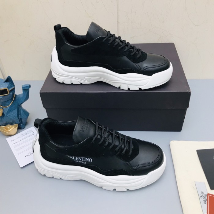 Valentino Garavani Gumboy low-top sneakers 17