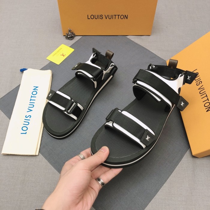 Louis Vuitton Slipper 33
