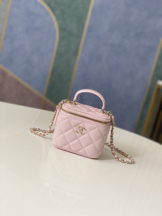 Handbag Chanel 81189 size 10 7 9 cm