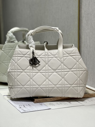 Handbag Dior 1188 size 37×43×22 cm