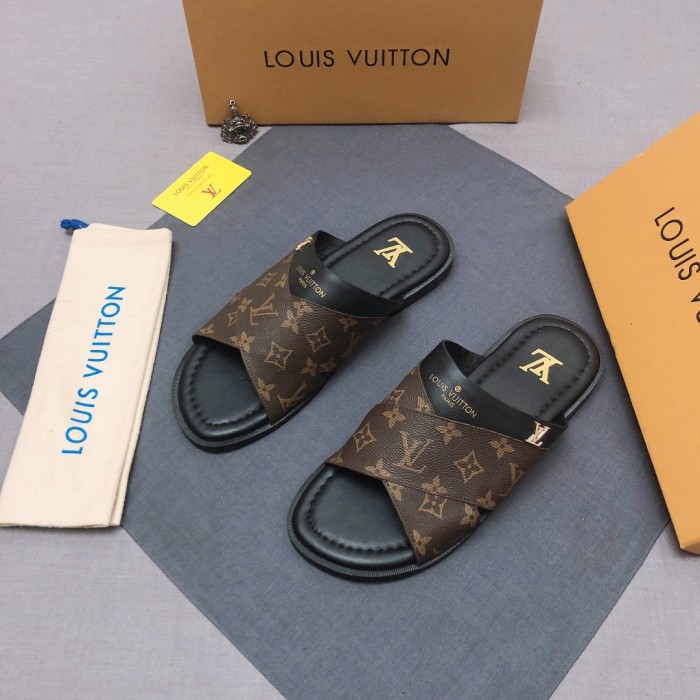 Louis Vuitton Slipper 30