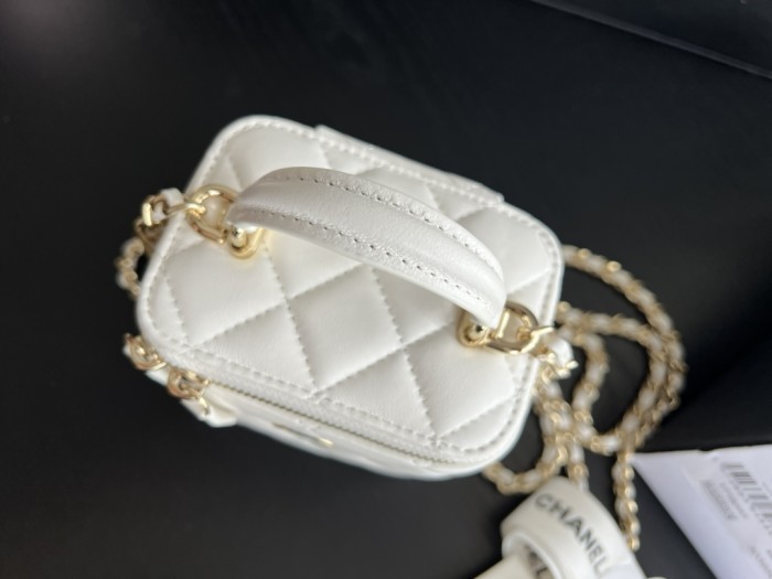 Handbag Chanel AP2198 size 11cmx8.5cmx7 cm