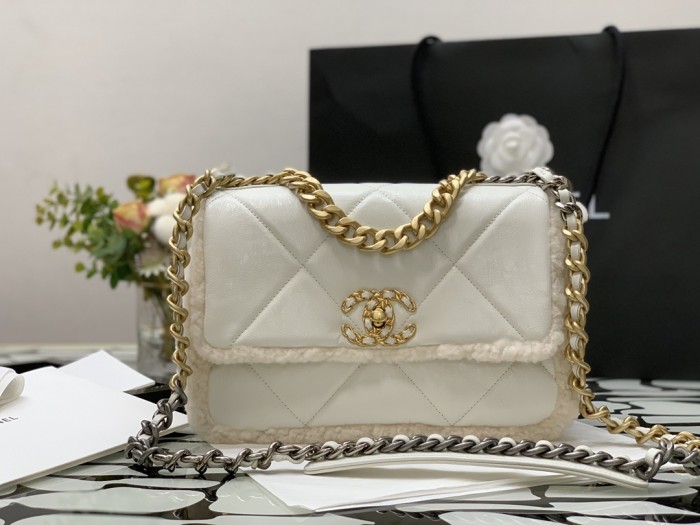 Handbag Chanel size 26 cm