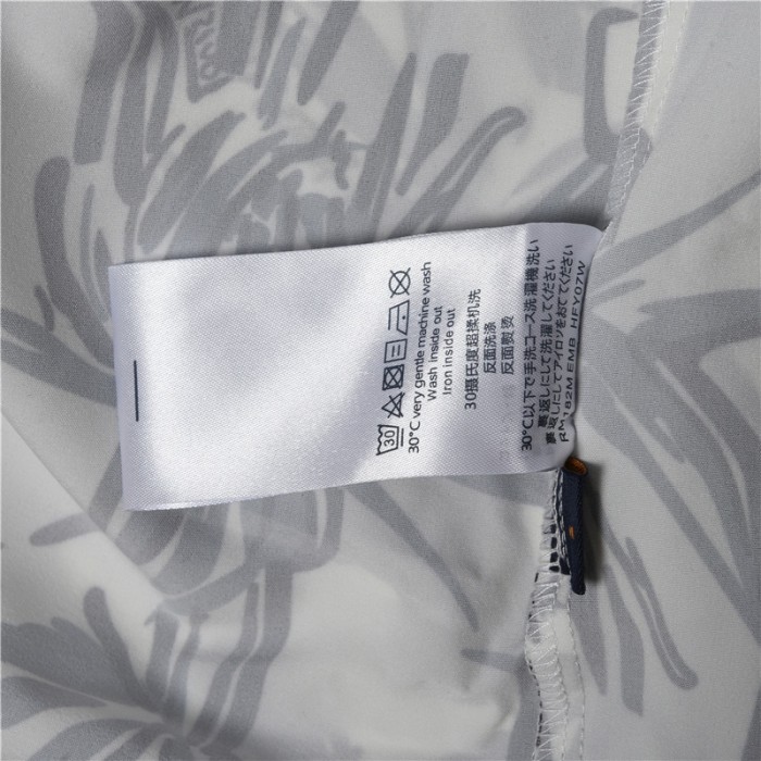 Clothes Louis Vuitton 80