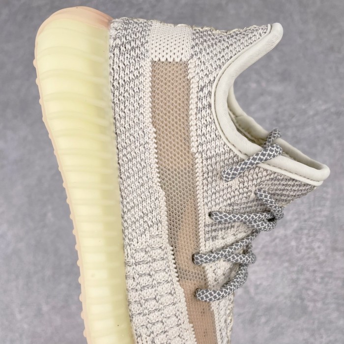 Kids yeezy 350 shoes 1