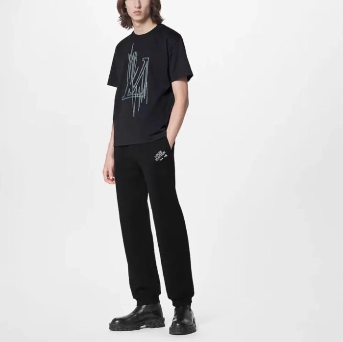 Clothes Louis Vuitton 322