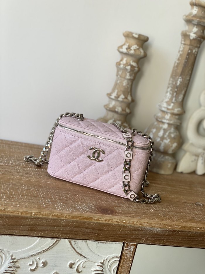 Handbag Chanel 81194 size 17 cm