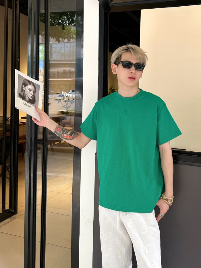 Clothes Louis Vuitton 332