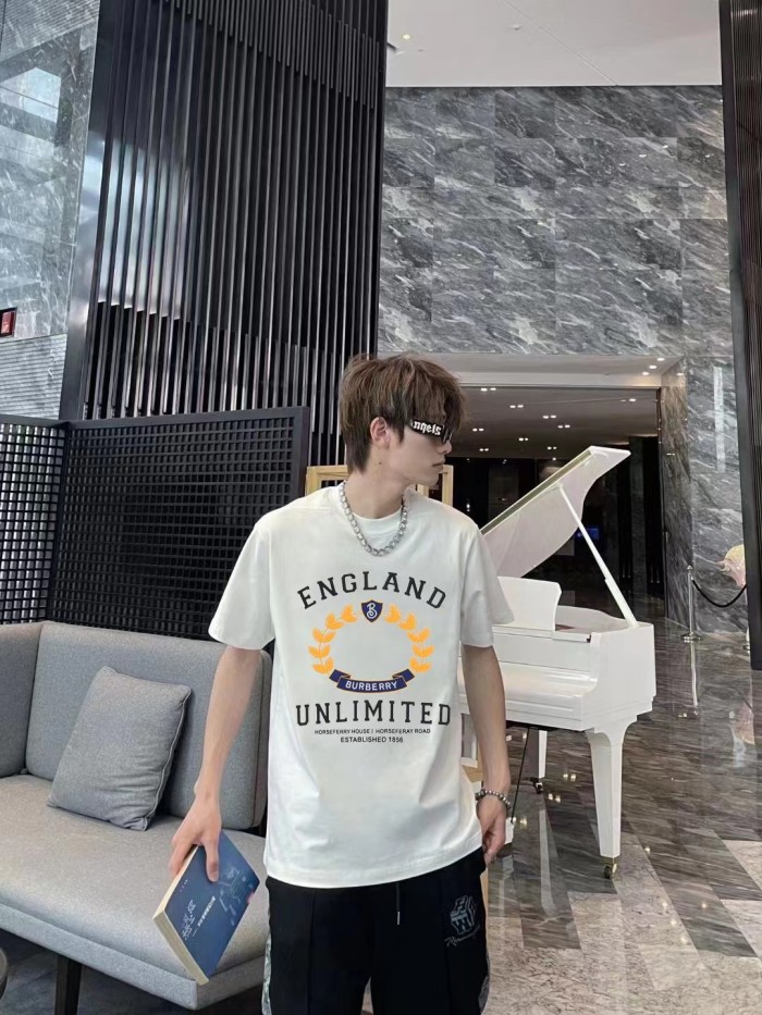Clothes Burberry 105