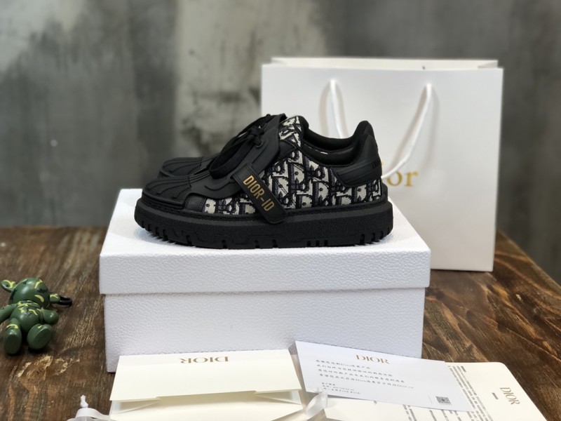 Dior DIOR-ID Sneaker 6