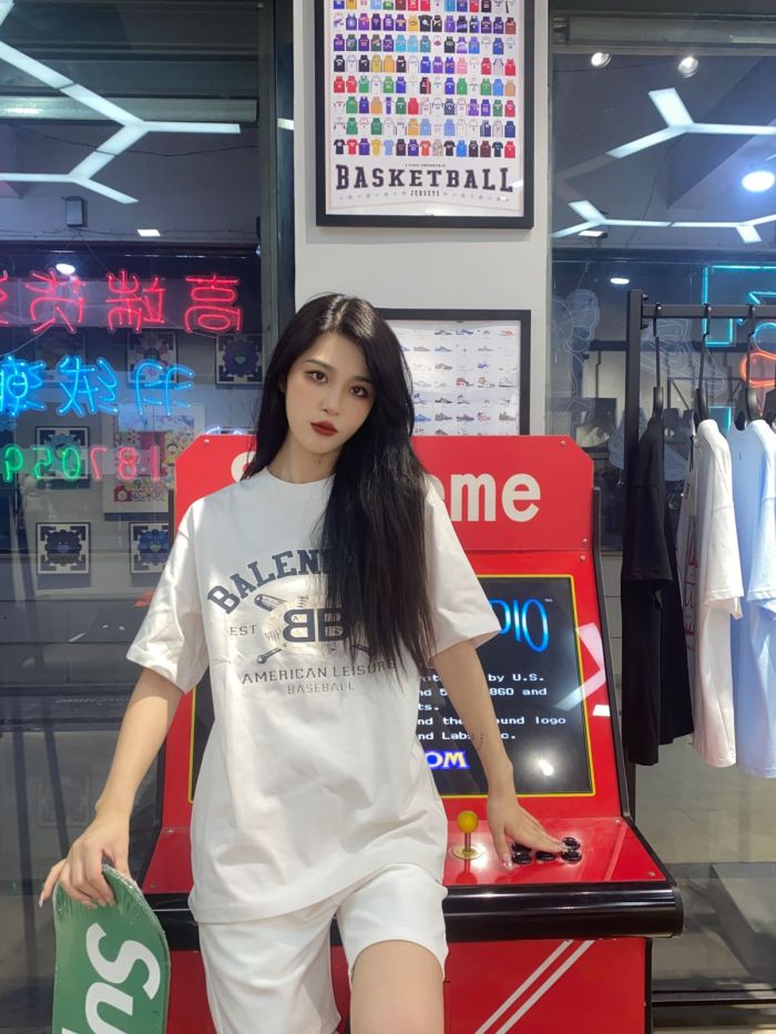 Clothes Balenciaga 26