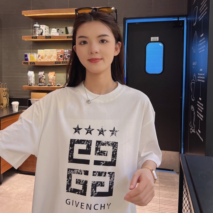 Clothes Givenchy 135